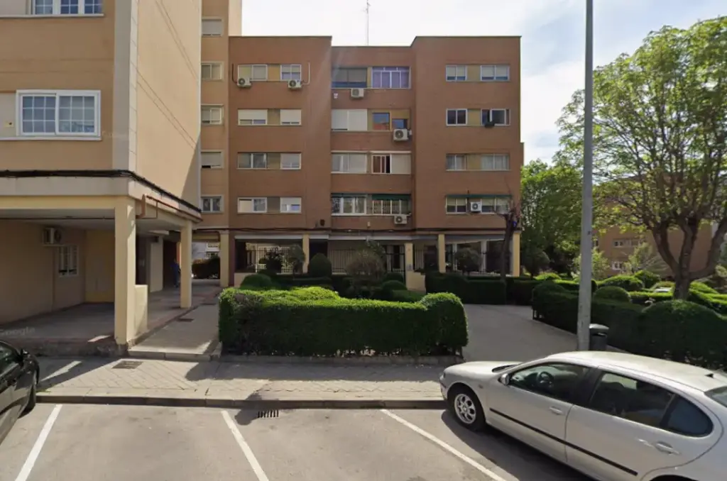 CL Callao, 55 Es:1 Pl:09 Pt:C Fuenlabrada 28945 Madrid 