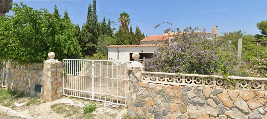 Venta en cesión de remate de chalet independiente en PD. El Boter, nº 50 Mutxamel 03110 Alicante 