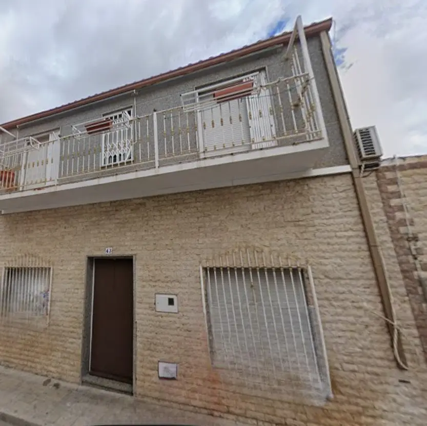 Casa baja en venta en cesión de remate situada en CL Danza, 43 Elda 03600 Alicante