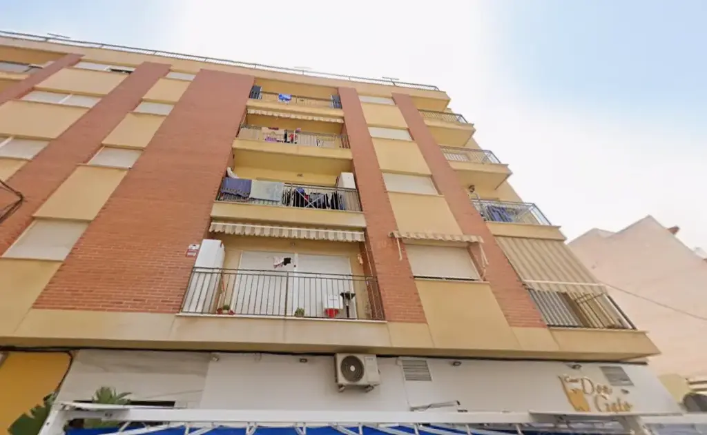 Piso en venta en cesión de remate situado en CL Pablo Iglesias, 7 Es:1 Pl:03 Pt:D Águilas 30880 Murcia 