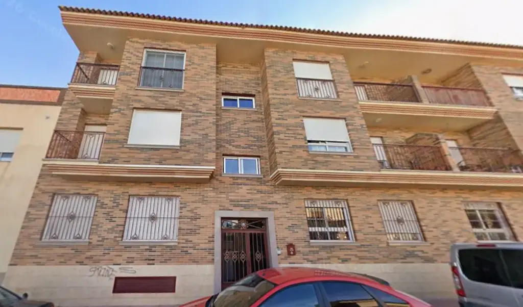Piso en venta en cesión de remate situado en CL Rodríguez de Almela, 25 Es:2 Pl:01 Pt:D Los Alcázares 30710 Murcia