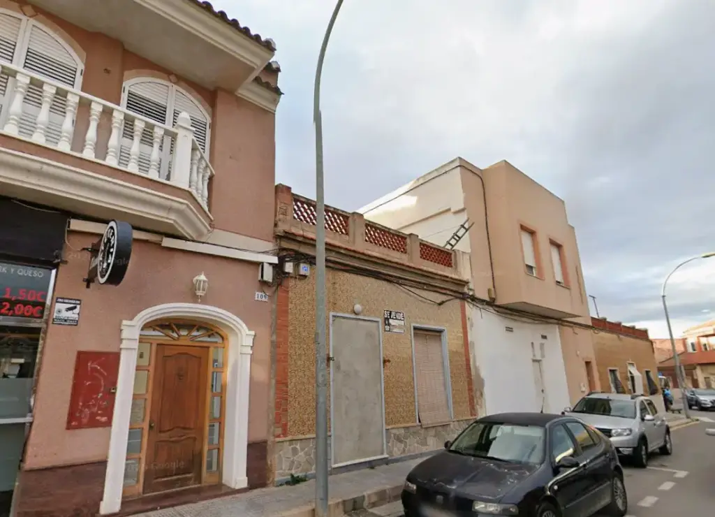 Local comercial en venta en cesión cesión de remate situado en CL Submarino - Bo Peral 107 Es:1 Pl:00 Pt:01 Cartagena 30300 Murcia 