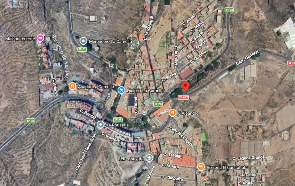 Local comercial en venta de cesión de remate situado en CL La Camella, TF-28 27 Es:1 Pl:00 Pt:2BG Ed. Herpa Arona 38627 Sta. Cruz de Tenerife 