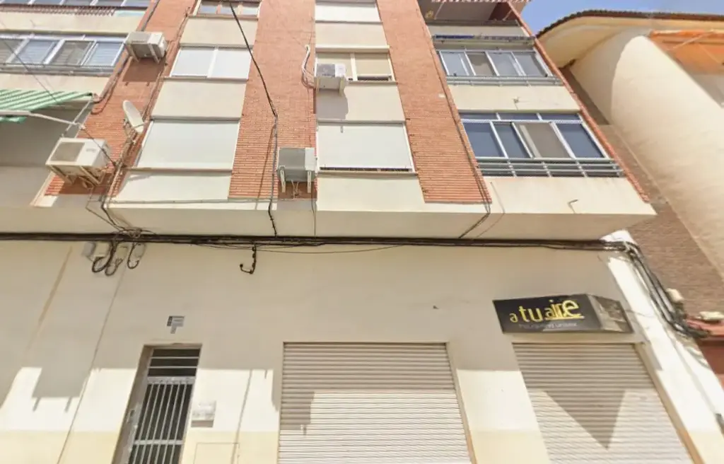 Piso en venta en cesión de remate situado en CL Pintor Zurbarán, 6  Es:1 Pl:02 Pt:0A Almoradí 03160 Alicante
