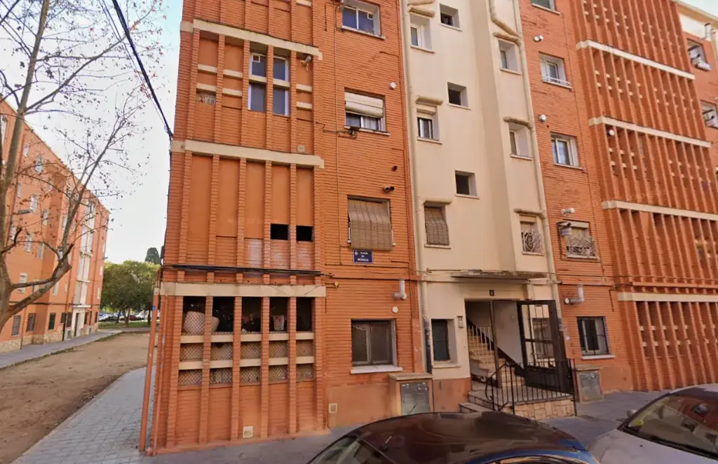Piso en venta en cesión de remate situado en CL Murcia, 8 Es:1 Pl:03 Pt:07 46014 Valencia 