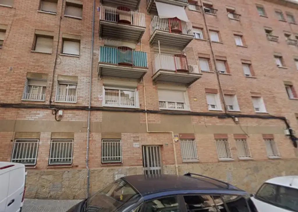 Piso en venta en cesión de remate situado en CL Del Bagues, 100 Es:1 Pl:05 Pt:01 Terrasa 08323 Barcelona