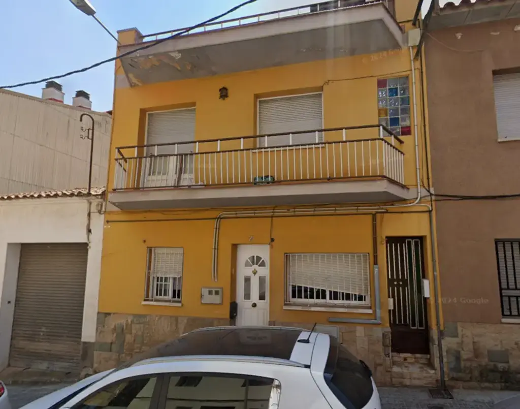 Piso en venta en cesión de remate situado en CL Ponent, 7 Es:1 Pl:01 Pt:01 Rubí 08191 Barcelona 
