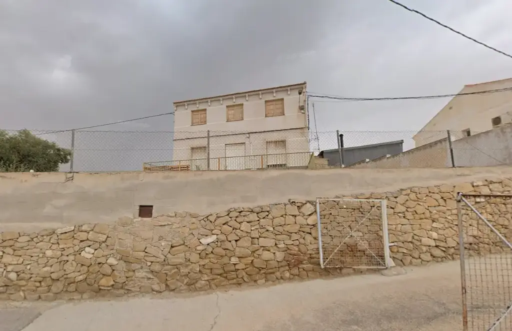 Casa baja en venta en cesión de remate situada en CL de los Andaluces, 112 Es:T Pl:00 Pt:D Las Arboledas Archena 30600 Murcia 