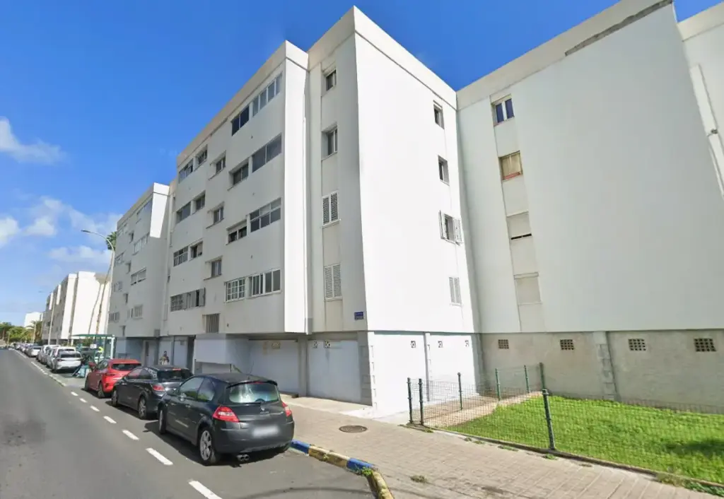 Piso en venta en cesión de remate situado en CL Córdoba, 43 Pl:04 Pt:01 Las Palmas de Gran Canaria 35016 Las Palmas 