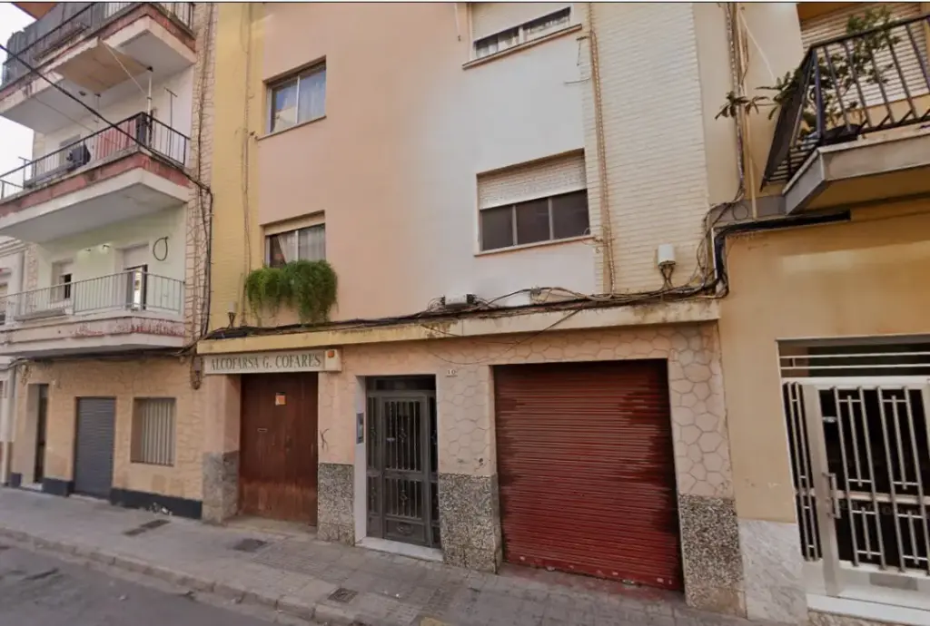 Piso en venta en cesión de remate situado en CL Manuel Ortiz, 10 Bl:A Es:1 Pl:02 Pt:04 Gandía 46701 Valencia
