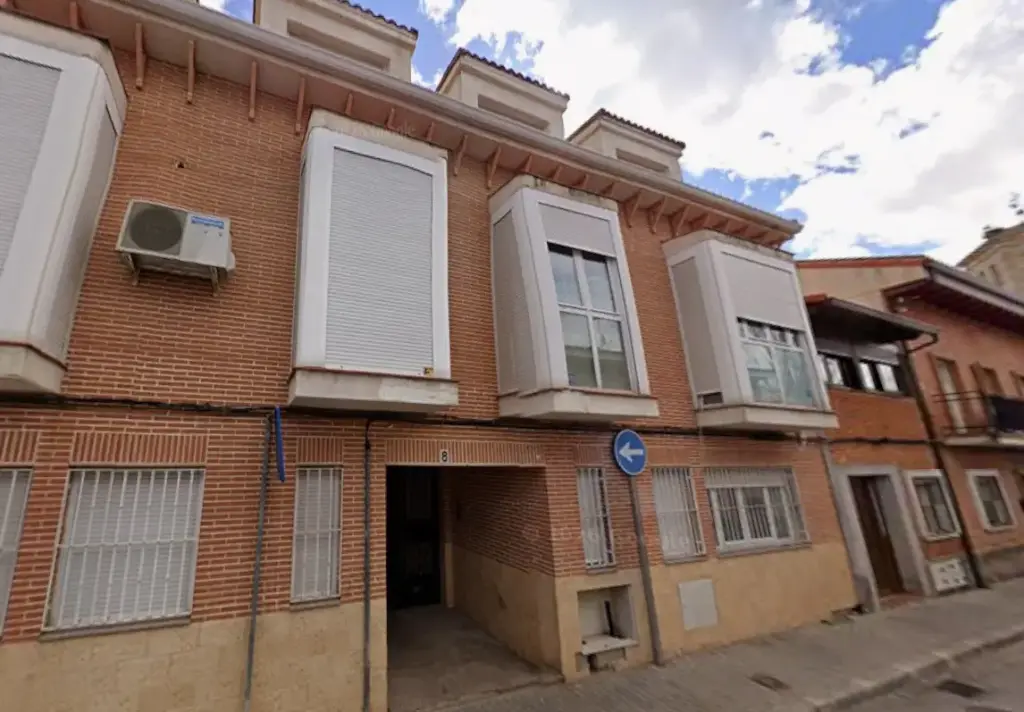 Casa baja en venta en cesión de remate situada en CL Empedrada 8 Es:A Pl:00 Pt:04 Camarca de Esteruelas 28816 Madrid 