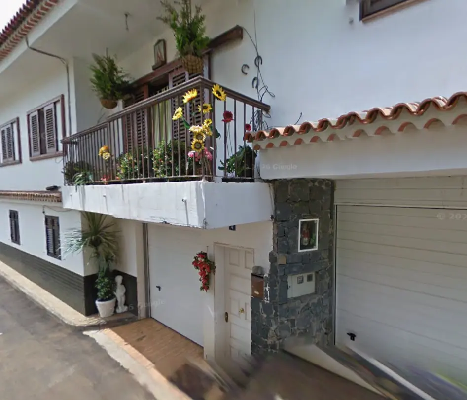 Casa adosada en venta en cesión de remate situada en  CL Clavel, 4 San Cristóbal de la Laguna 38270 Sta. Cruz de Tenerife  