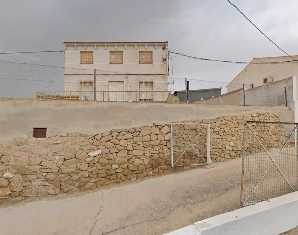 Casa baja en venta en cesión de remate situada en CL de los Andaluces, (Camino de la Arboleda) 112 Es:T Pl:00 Pt:D Archena 30600 Murcia
