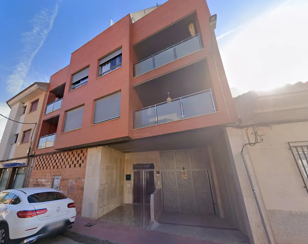 Piso en venta en cesion de remate situado en CL Azorín, 9 Pl:02 Pt:B Alhama de Murcia 30840 Murcia 