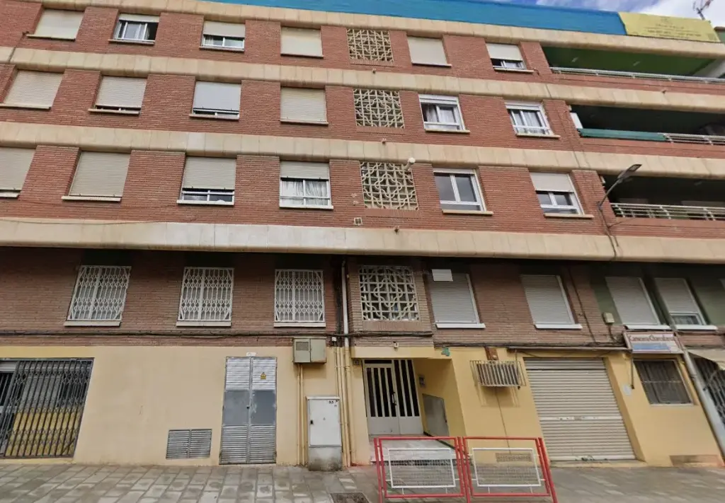 Piso en Crta. Circunvalación, nº 4 Es:1 Pl:01 Pt:B Elda 03600 Alicante  