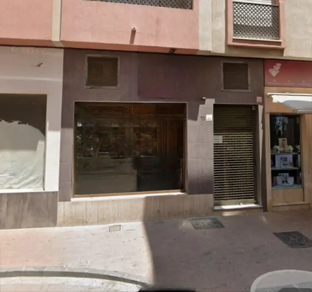 Local Comercial en CL Carrera, nº 23 Es:E Pl:BJ Pt:01 Motril 18600 Granada