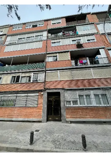 Piso en Calle Camarena Nº 234, PT. 4º, Esc:1, Pta. 2 Aluche (Madrid)