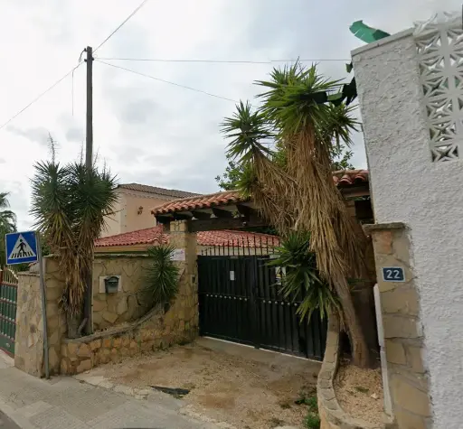 Venta cesión de remate de casa baja independiente en CL Pagre, nº 22 La Nuncia 03530 Alicante