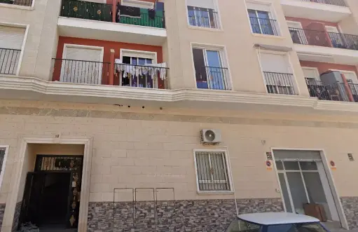 Oficina en venta en cesión de remate situada en Avda. de la Libertad,12 Es:1 Pl:01 Pt:02 Albatera 03340 Alicante