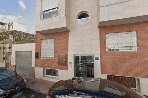 Venta de local comercial en CL Rodrigo Vivas Miras, 58 Esc:E Pl:-1 Pt:T4 04707 Almería 