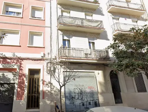 Piso en venta en cesión de remate situado en CL Rafael de Campalans, 80 Esc:1 Pl:0 Pt:01 Hospitalet de Llobregat, 08903 Barcelona