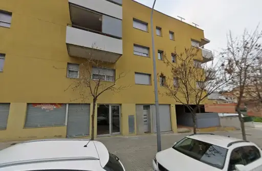 Piso en venta en cesión de remate situado en CL Sevilla, 16 Es:1 Pl:03 Pt:03 Vilanova del Cami 08788 Barcelona 