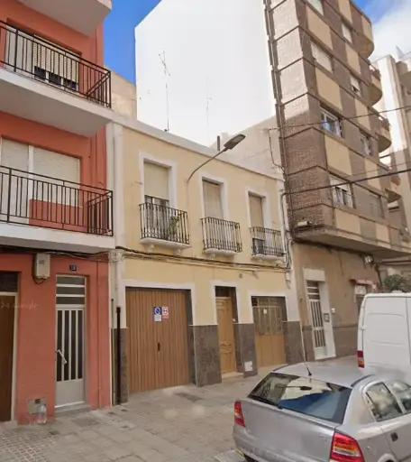 Casa baja en venta en cesión de remate situada en CL Maestro Mora, 16  Yecla 30510 Murcia